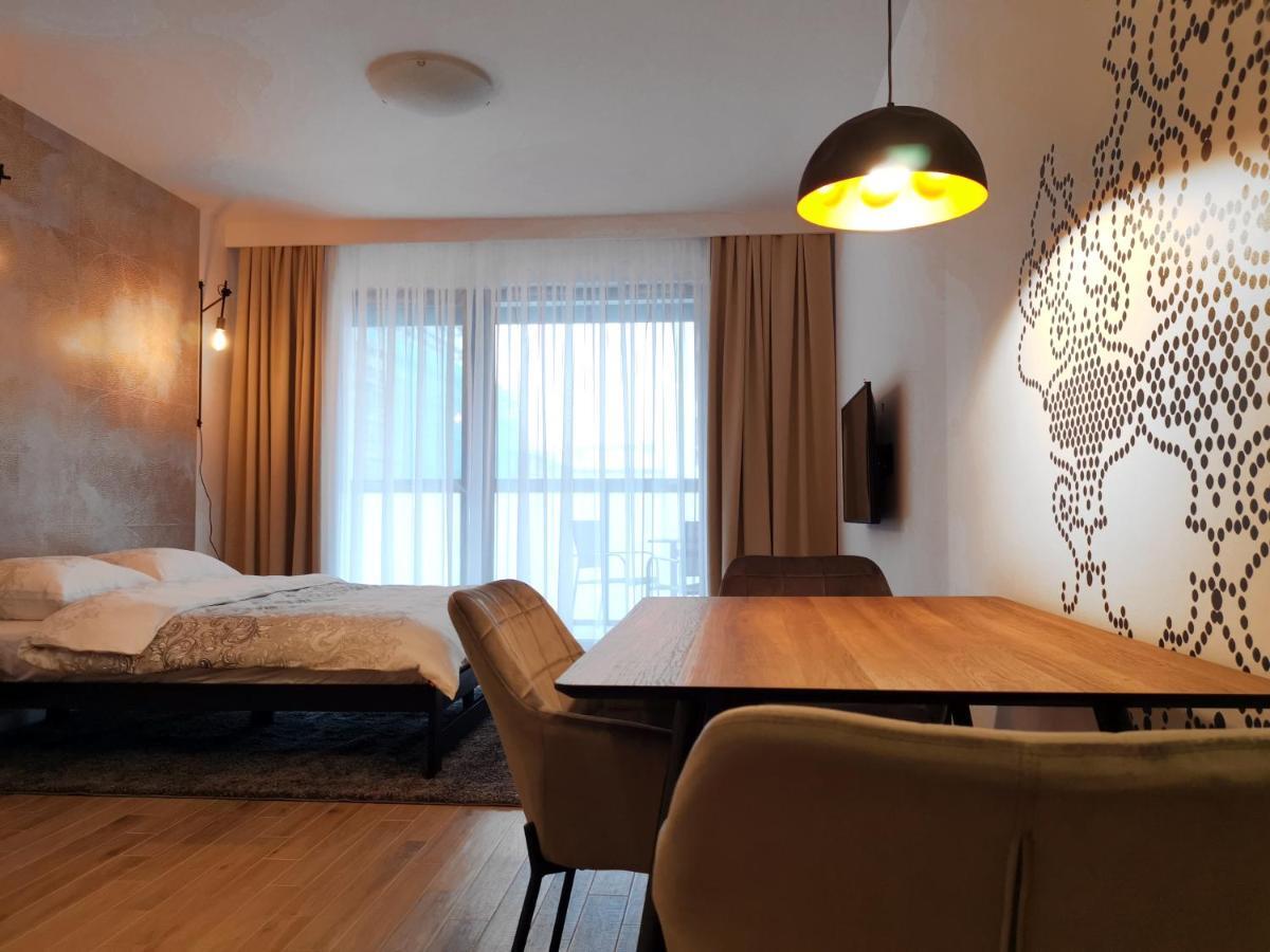 Come&Stay Apartments Wola Варшава Экстерьер фото