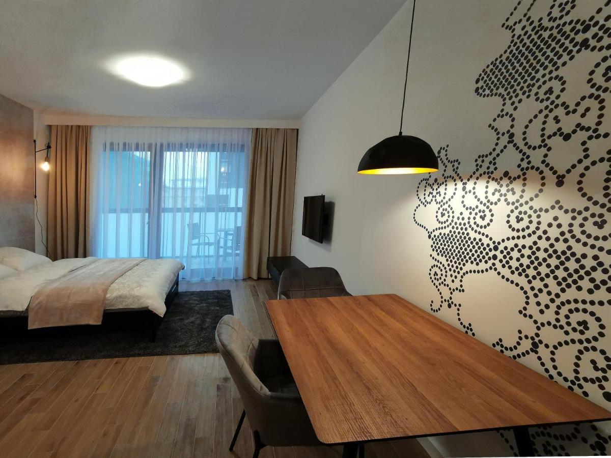 Come&Stay Apartments Wola Варшава Экстерьер фото