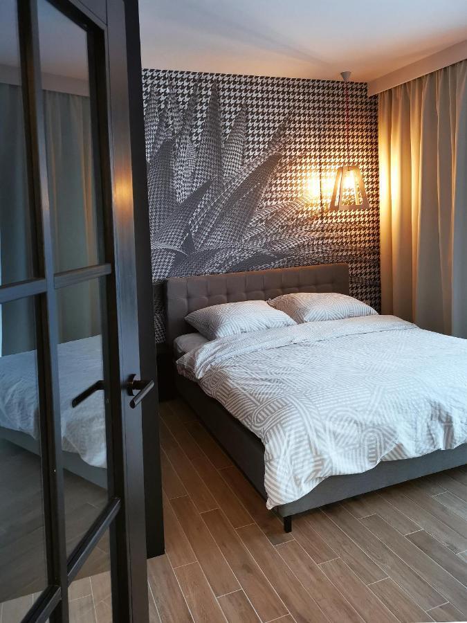 Come&Stay Apartments Wola Варшава Экстерьер фото